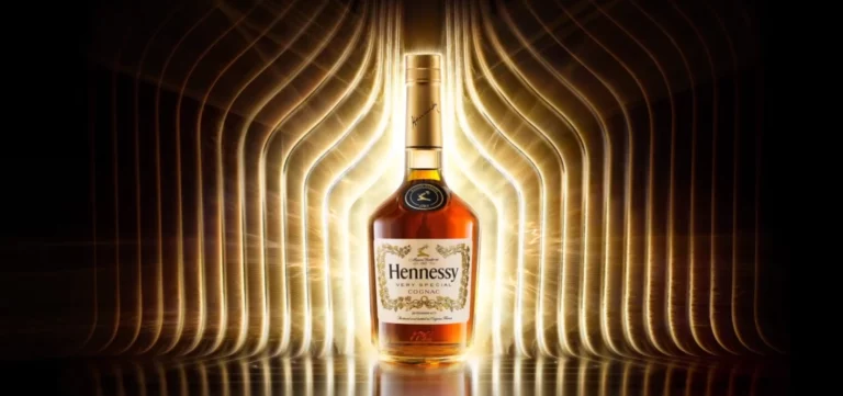 Discover Hennessy VS cognac: The Essential French Cognac Experience