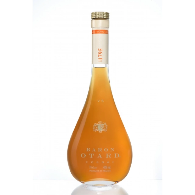 Baron Otard VS cognac bottle