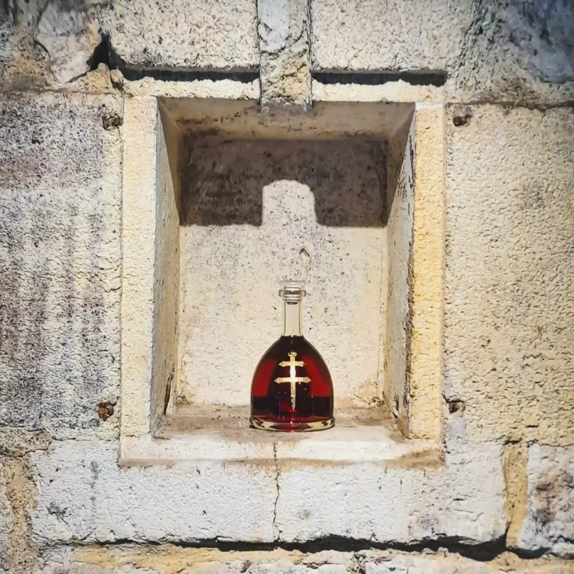 D’USSÉ bottle with Cross of Lorraine symbol