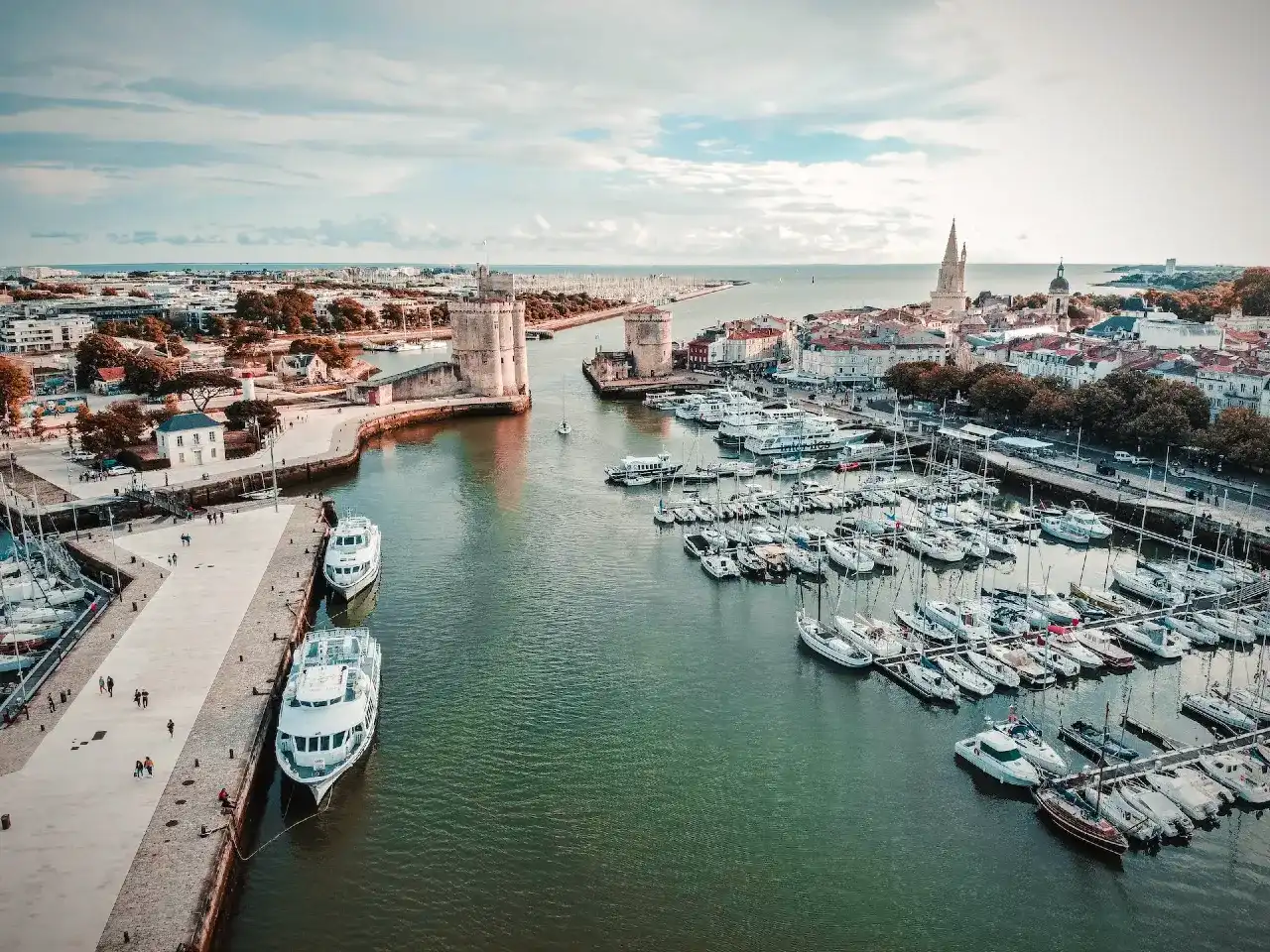 La Rochelle old harbor